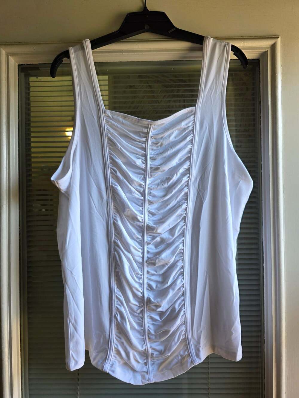 Dressbarn Tank Top Size 14/16 White Ruched Front Square Neck Dressy